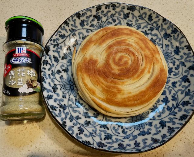 青花椒盐老潼关烧饼的做法