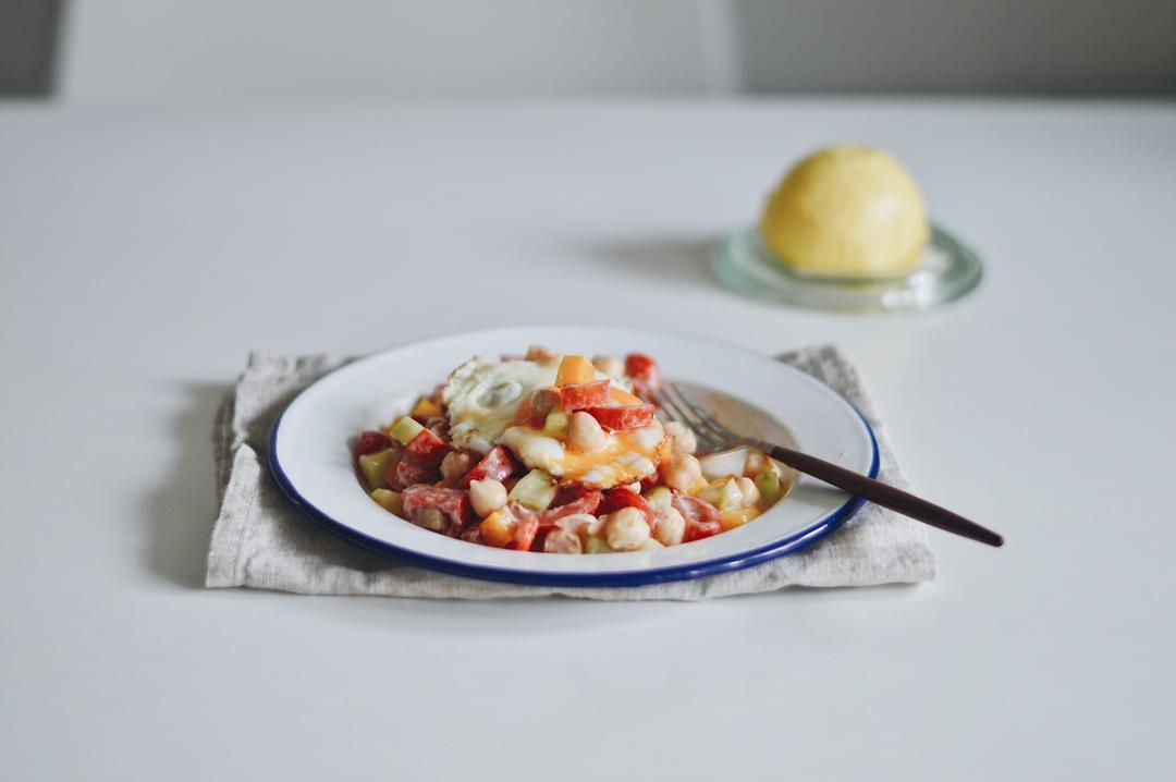 希腊的夏日-地中海式鹰嘴豆沙拉