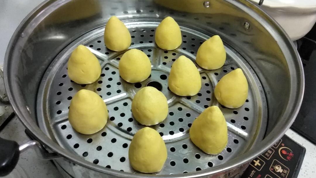 双孖妈做的奶香玉米窝窝头