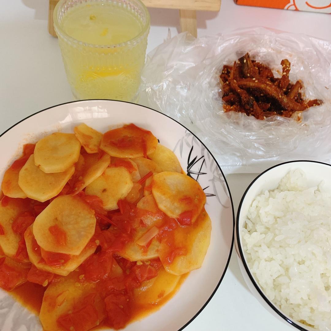 西红柿炒土豆