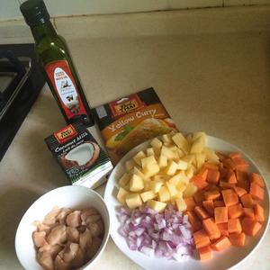 椰浆咖喱鸡肉饭的做法 步骤1
