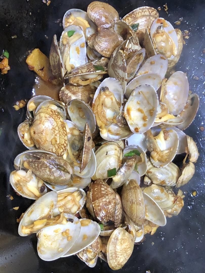 爆炒花蛤