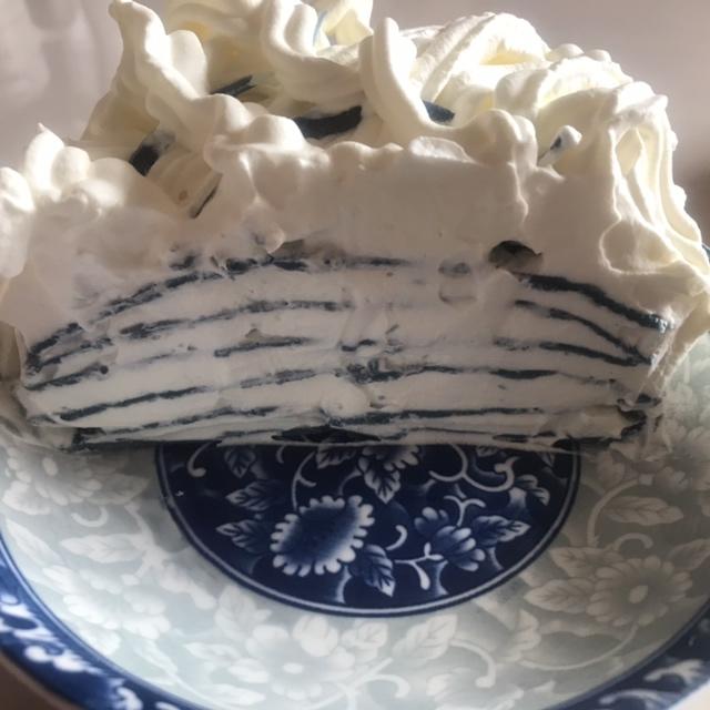 雾霾蓝千层蛋糕（蝶豆花粉）
