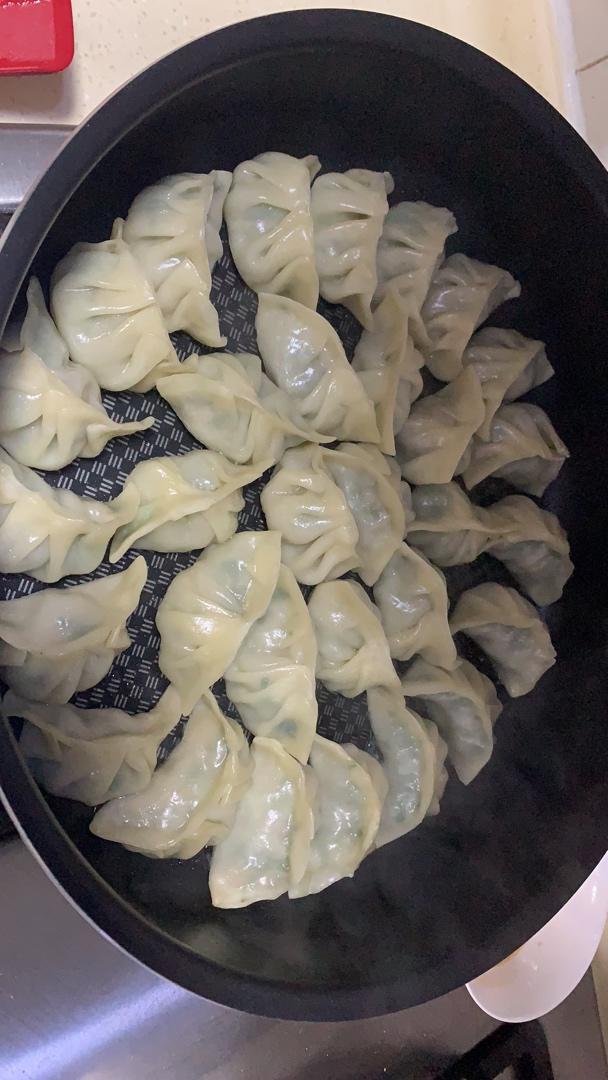 荠菜鲜肉饺子