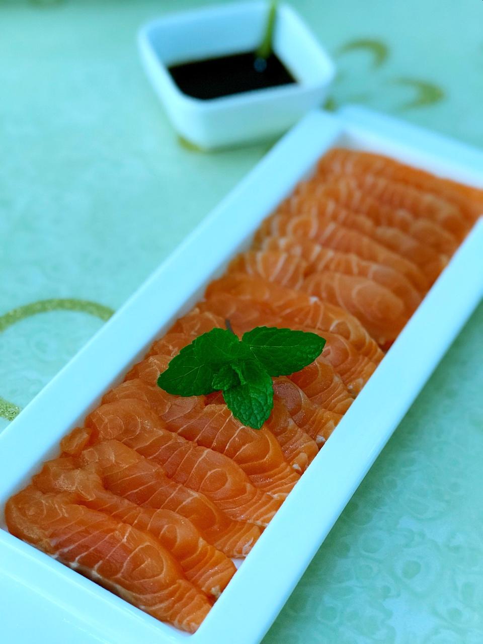 刺身三文鱼