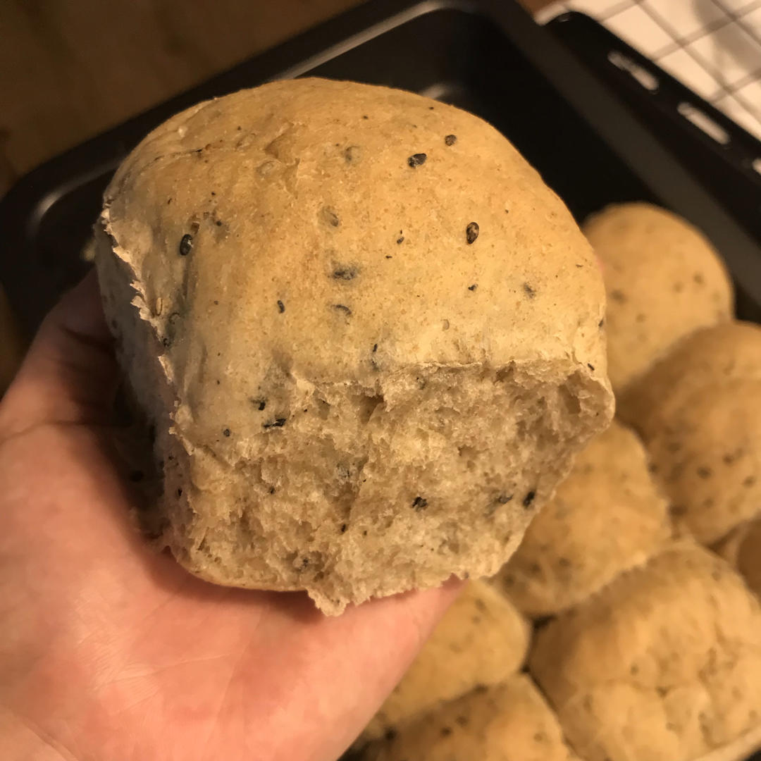 陈小思做的波兰种全麦面包