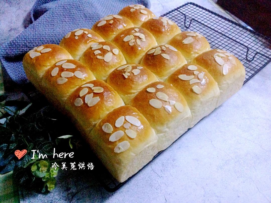 养乐多奶油小面包