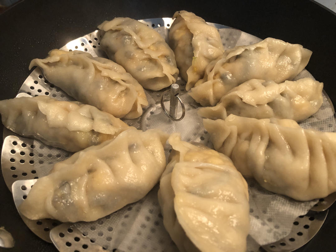 西葫芦鸡蛋馅儿饺子(内有柳叶饺子手法视频)