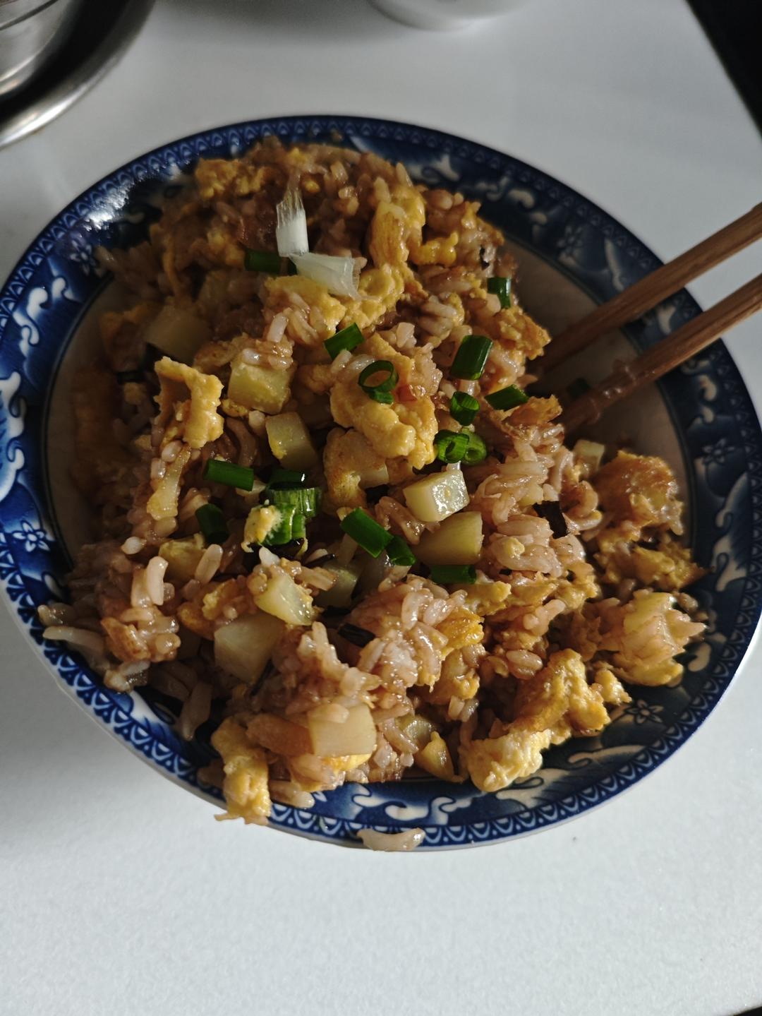 酱油炒饭(超级简单)