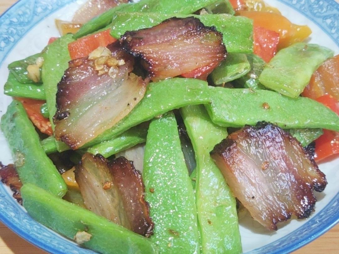 腊肉炒四季豆