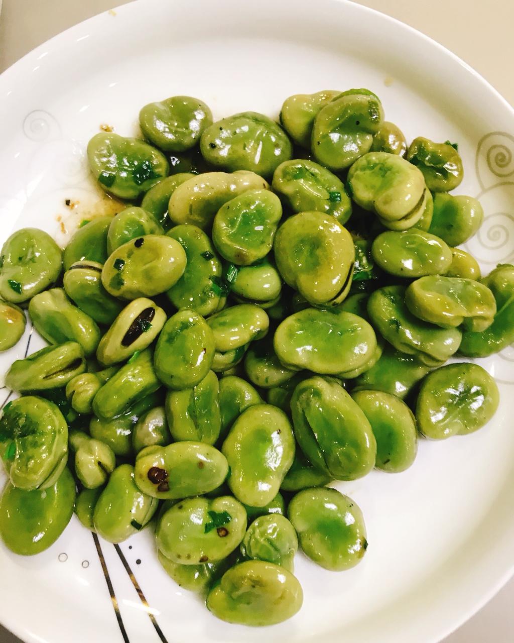 【无比鲜美的葱油蚕豆图片】谁家没个酱油瓶_下厨房