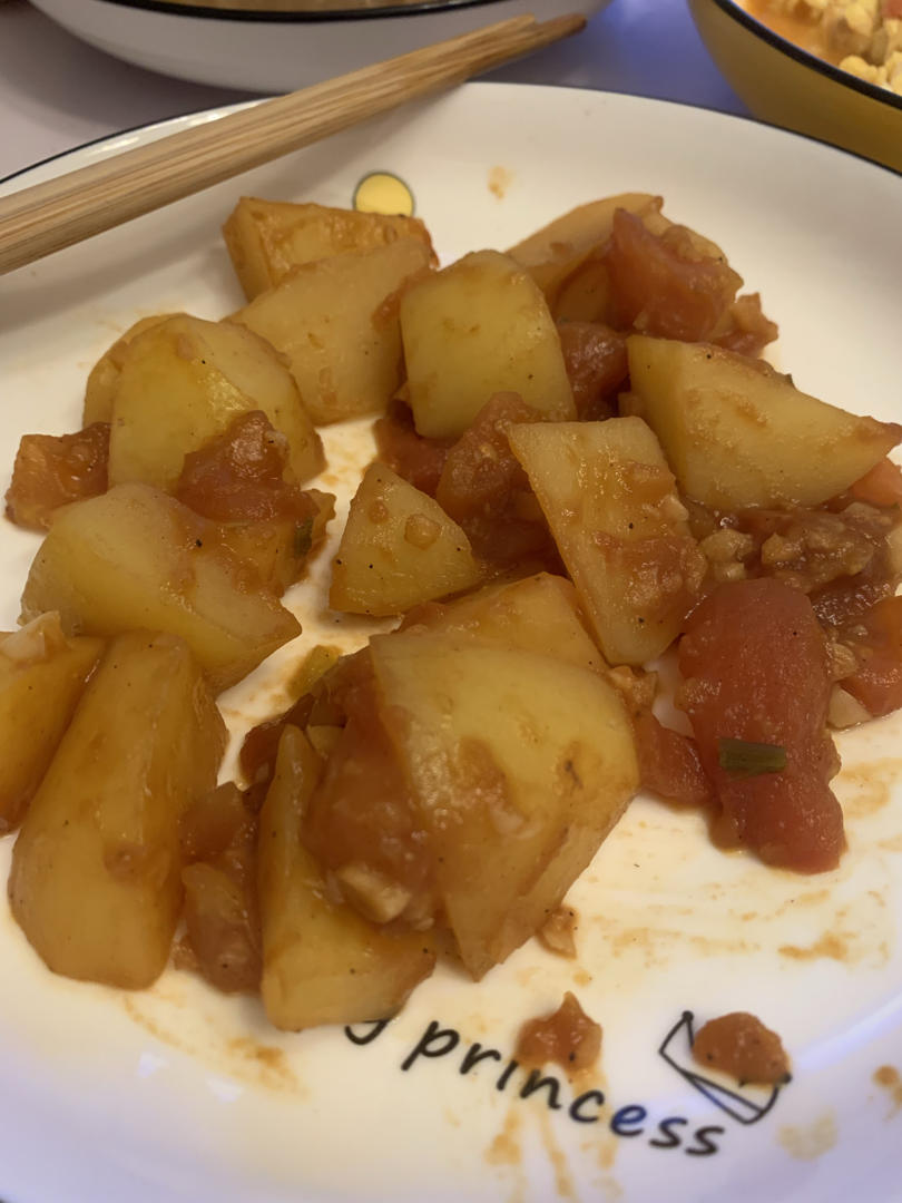 西红柿土豆盖浇饭