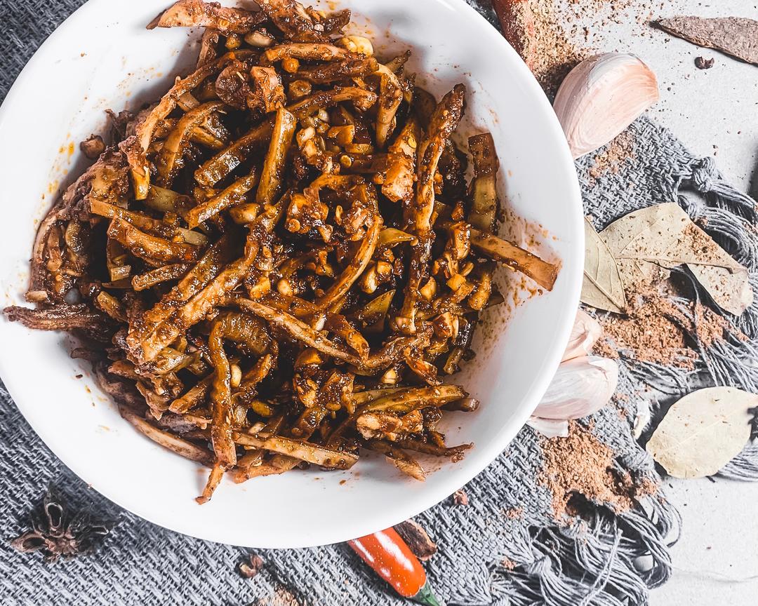 麻辣手撕干鱿鱼丝的做法