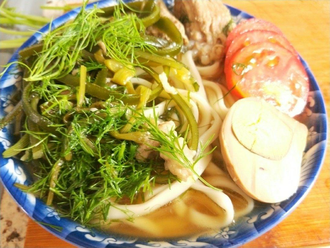 家庭巧妇做的夏洛特烦恼茴香打卤面