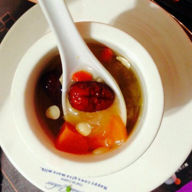 木瓜牛奶炖雪蛤