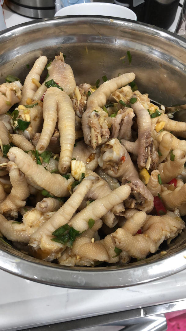 【柠檬酸辣鸡爪】自制超级无敌美味的网红鸡爪