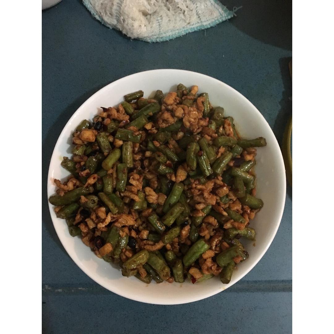 豆角炒肉