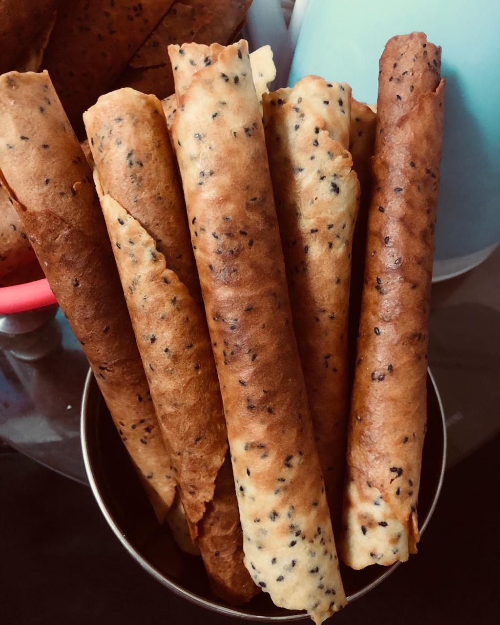 香酥不甜腻的彩色奶油蛋卷