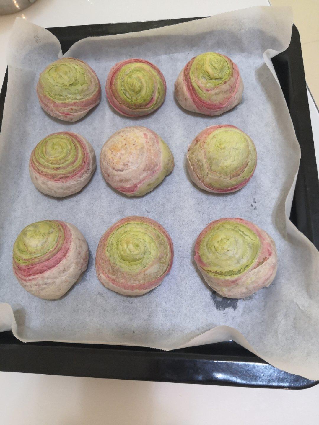 彩虹渐变蛋黄酥（无需揉出膜）