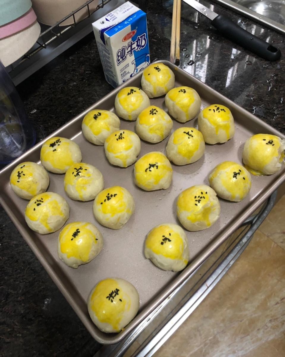 蛋黄酥，手工蛋黄酥