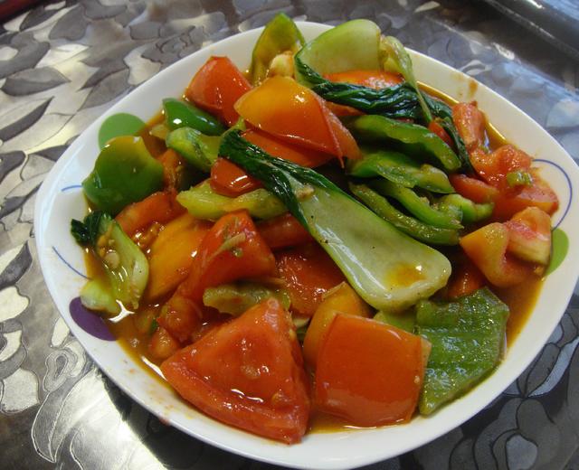 西红柿青椒小白菜的做法