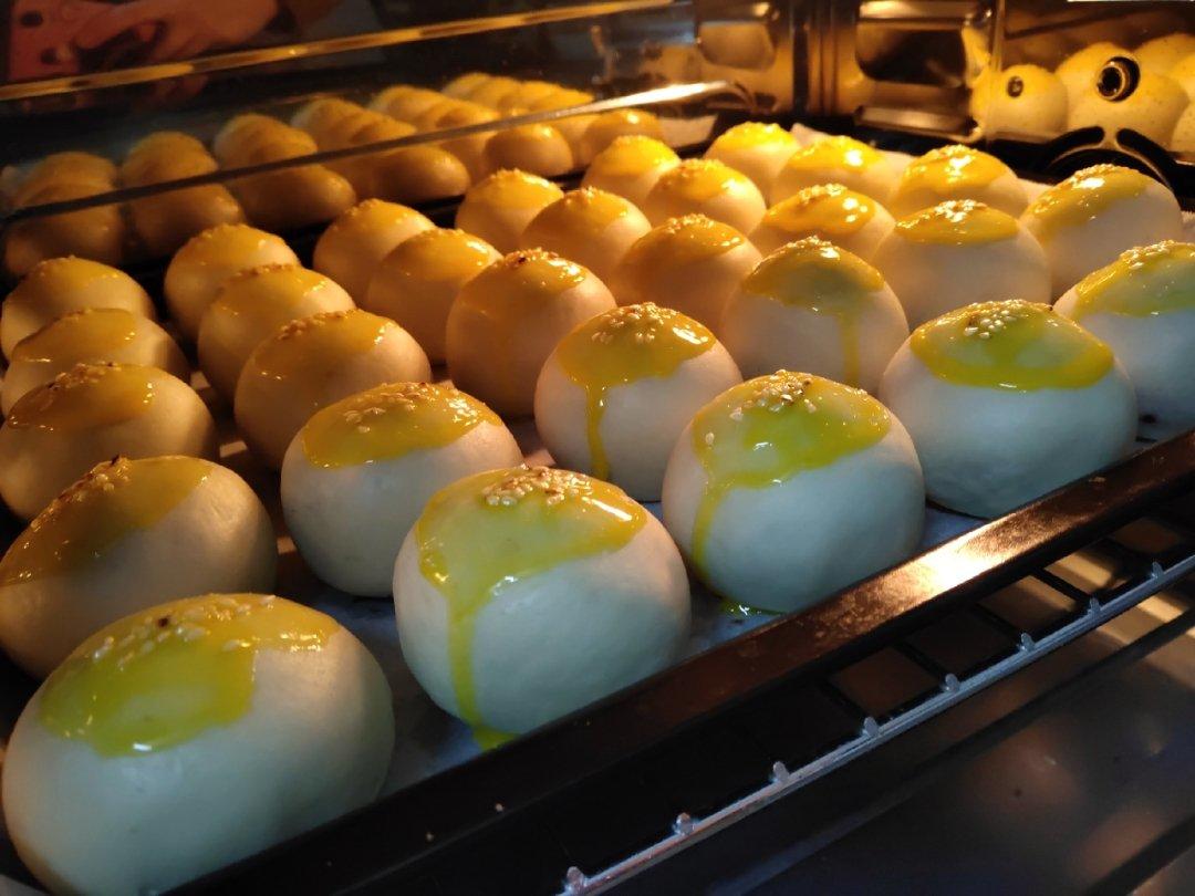 百吃不腻的蛋黄酥