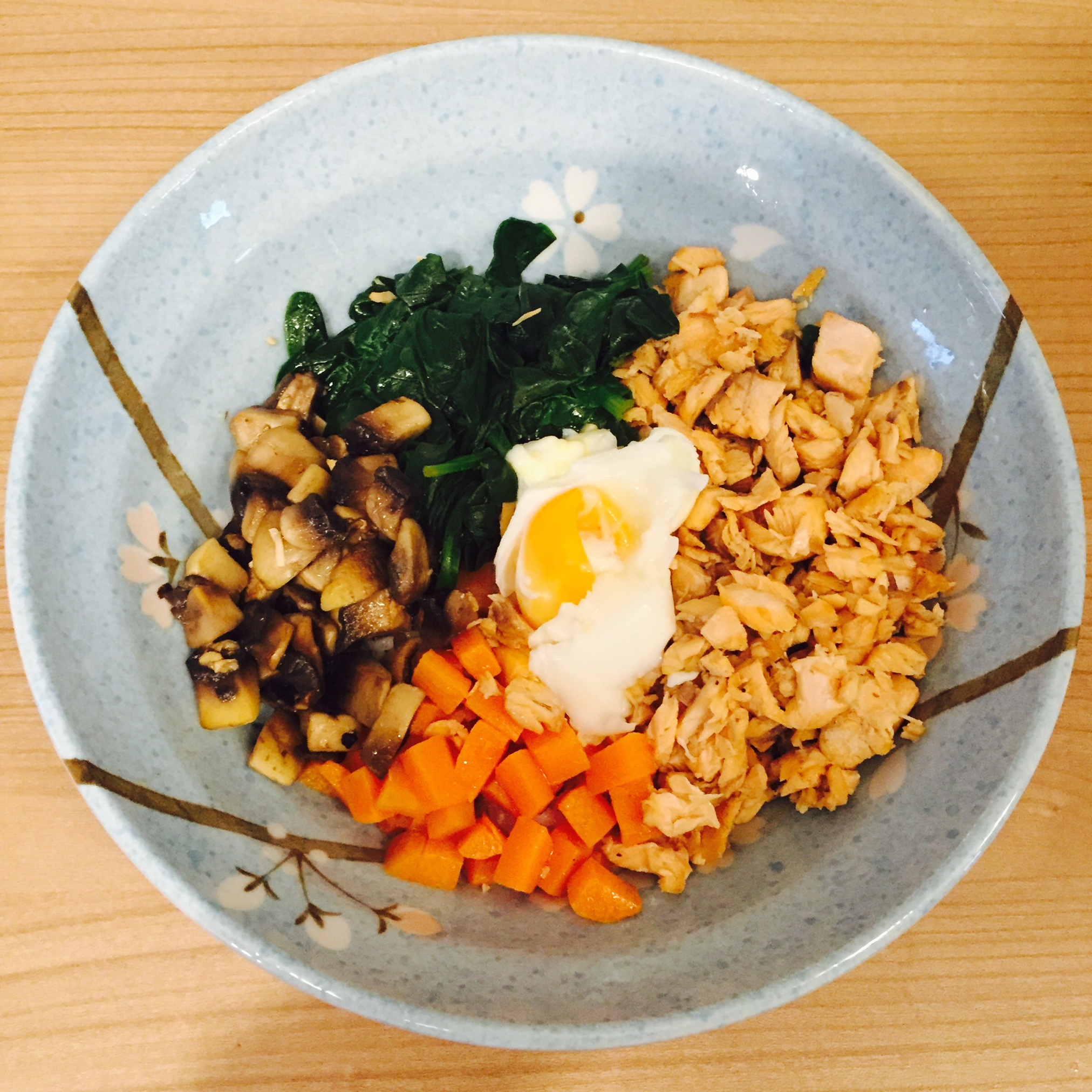 三色丼