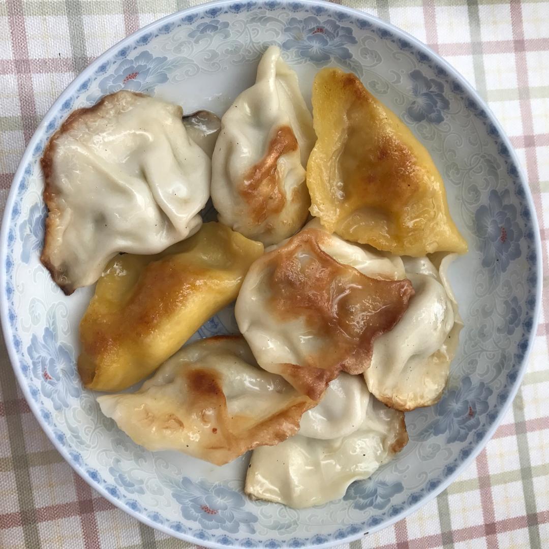 脆底煎饺