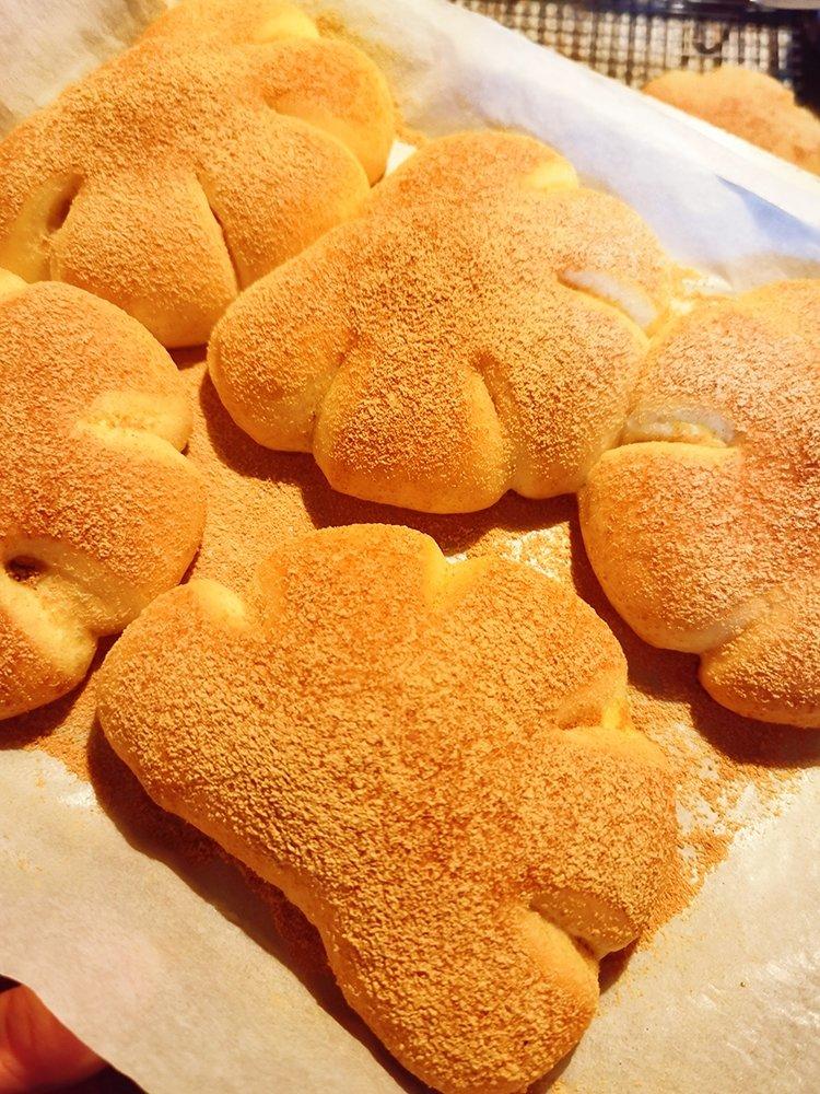 豆乳卡仕达面包