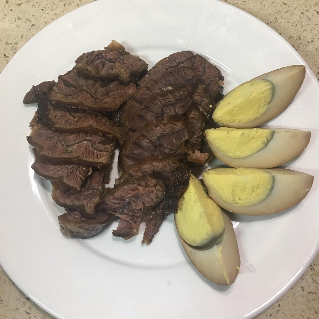 卤牛肉