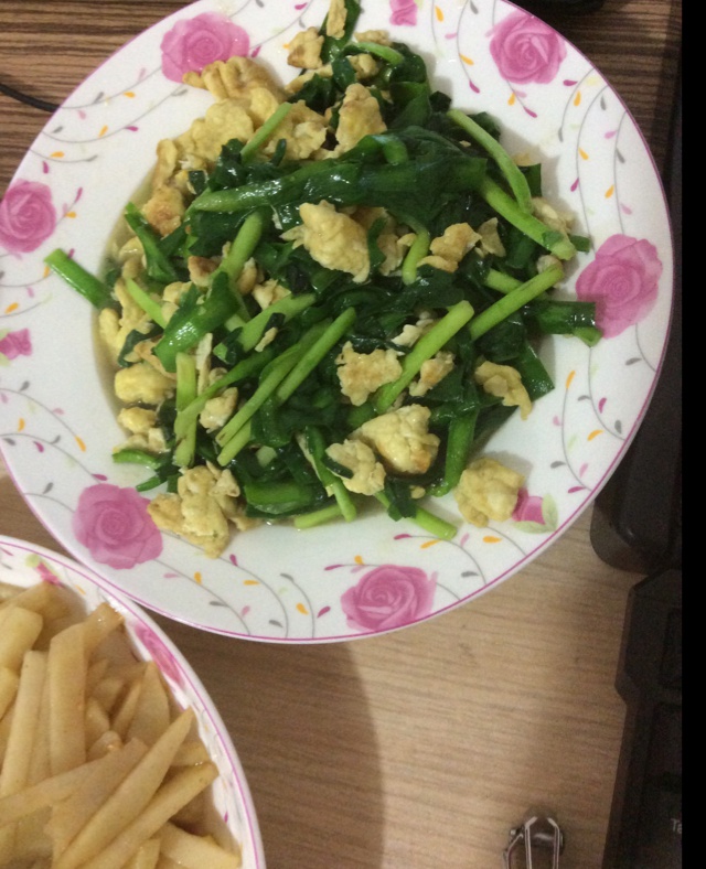 韭菜炒鸡蛋