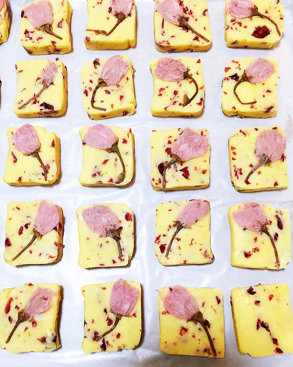 樱花蔓越莓曲奇饼干