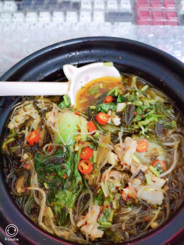酸汤面