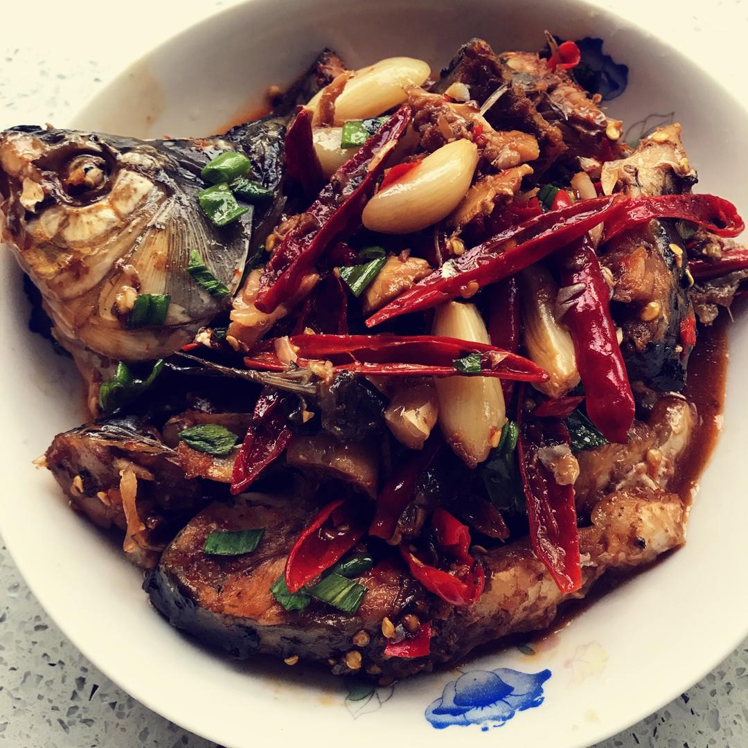 琳琳私人厨房做的家常香辣鱼