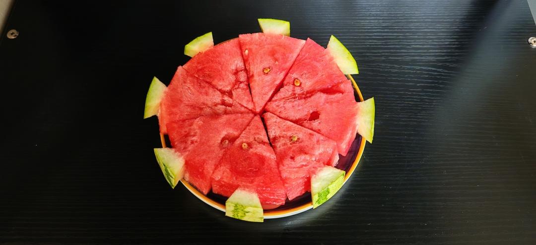 吃了30年西瓜，只服这3种切法，不脏手不流汁，简单实用