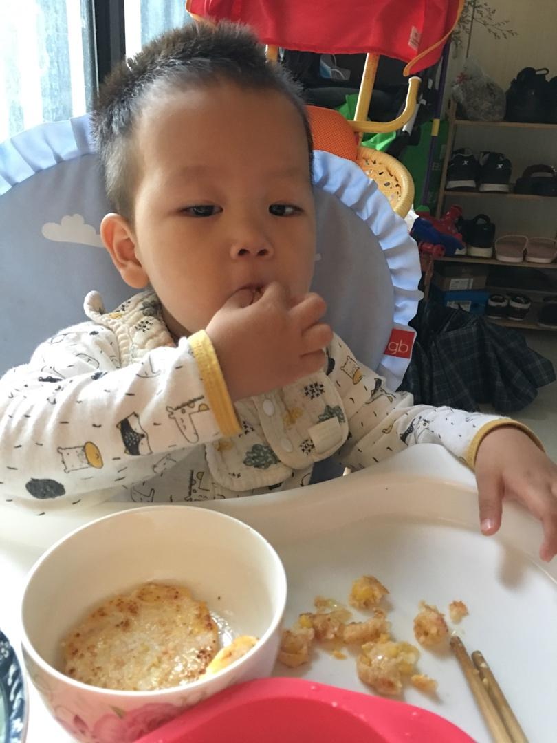 虾仁别再炒着吃了，这样做，当早餐大人孩子都爱吃