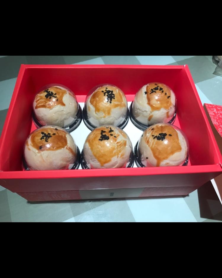 蛋黄酥