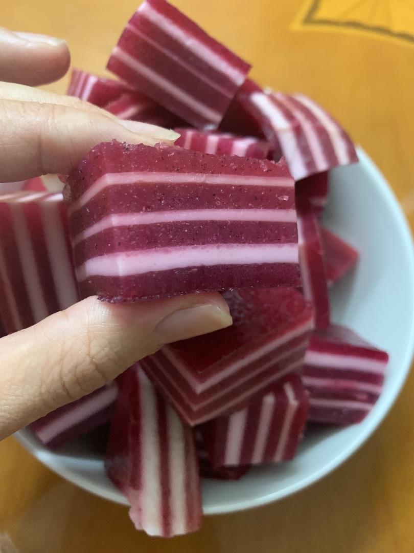 视觉盛宴的火龙果Q弹千层马蹄糕