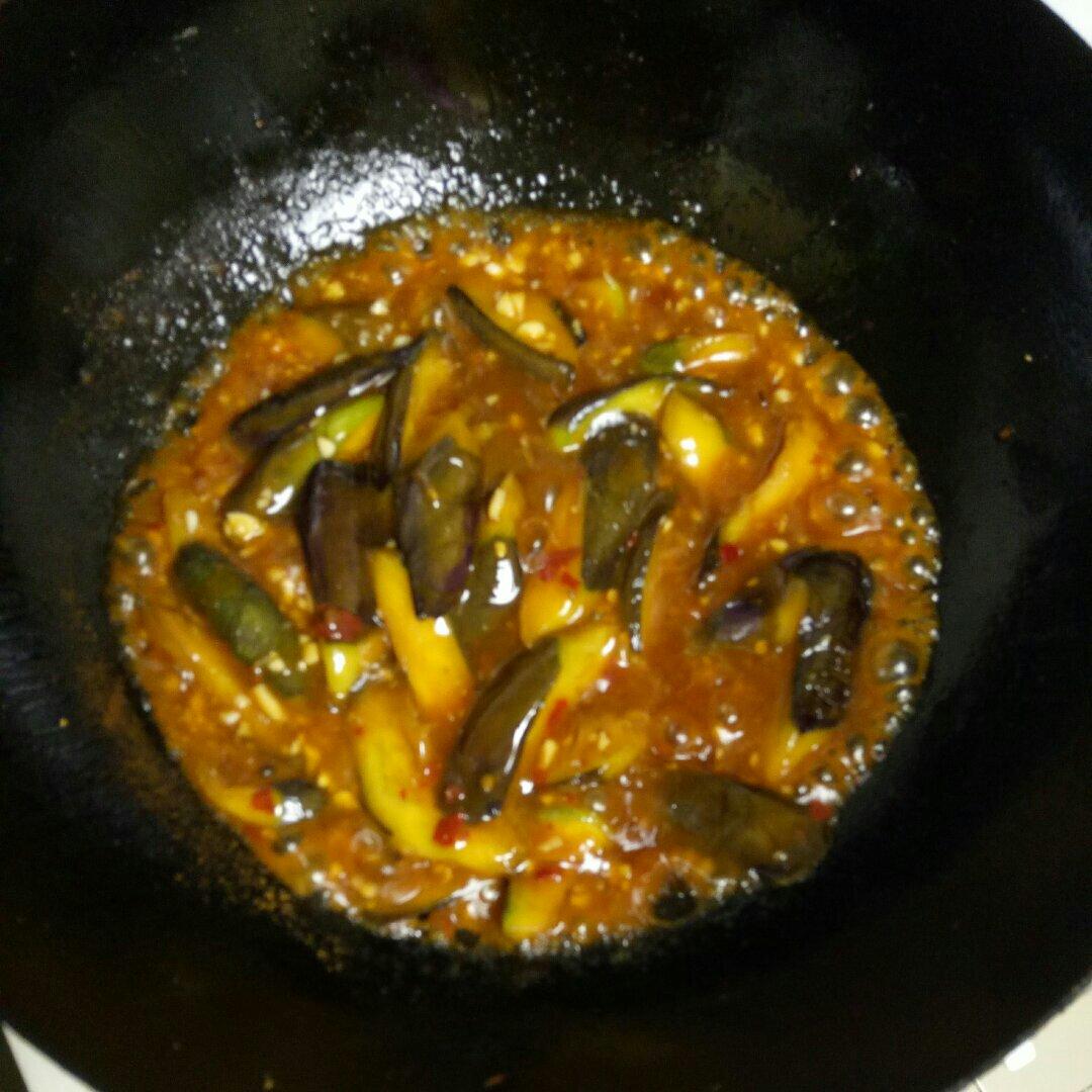 红烧茄子（教你炒茄子不变色的小妙招）