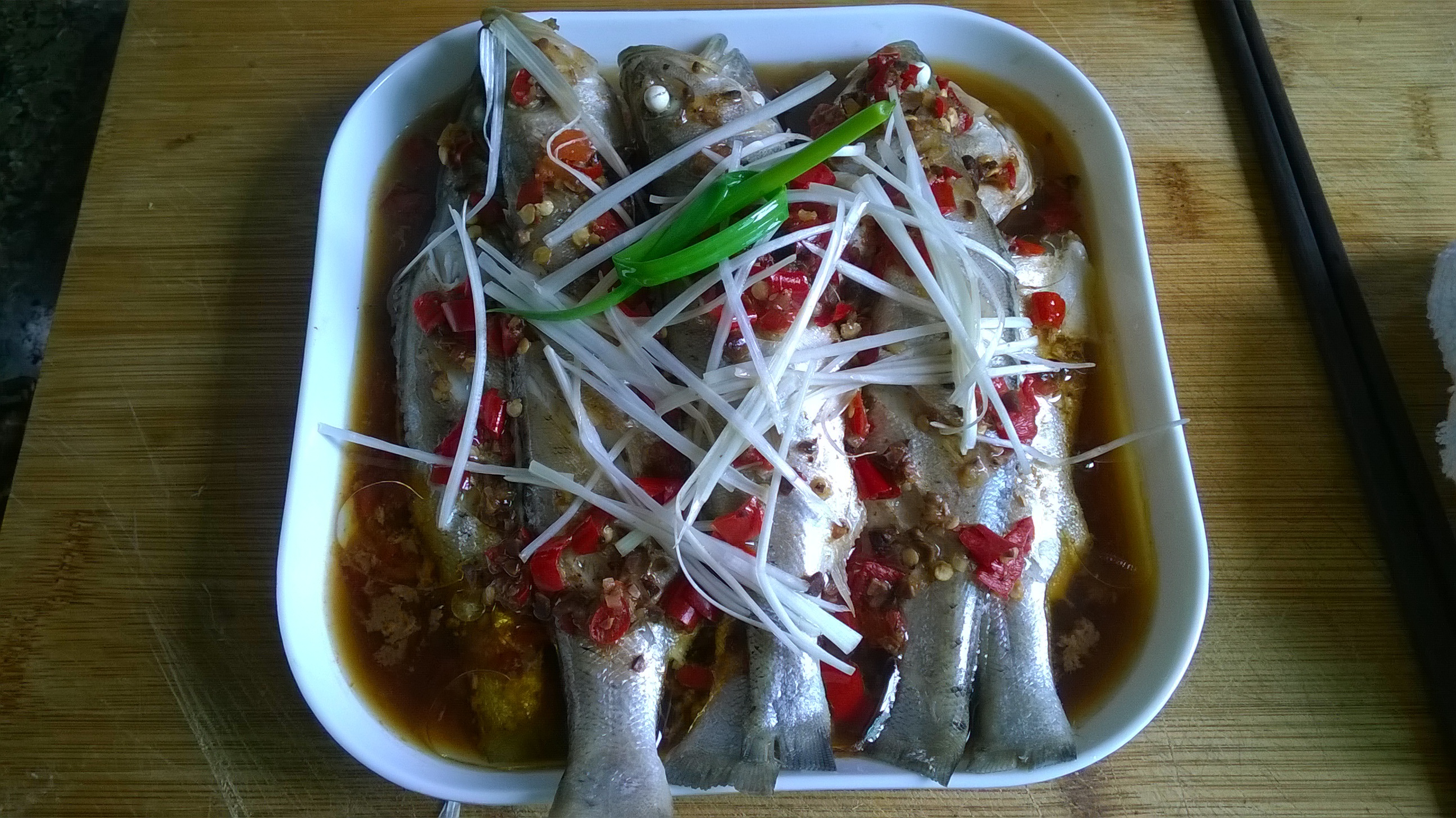 剁椒金鲳鱼
