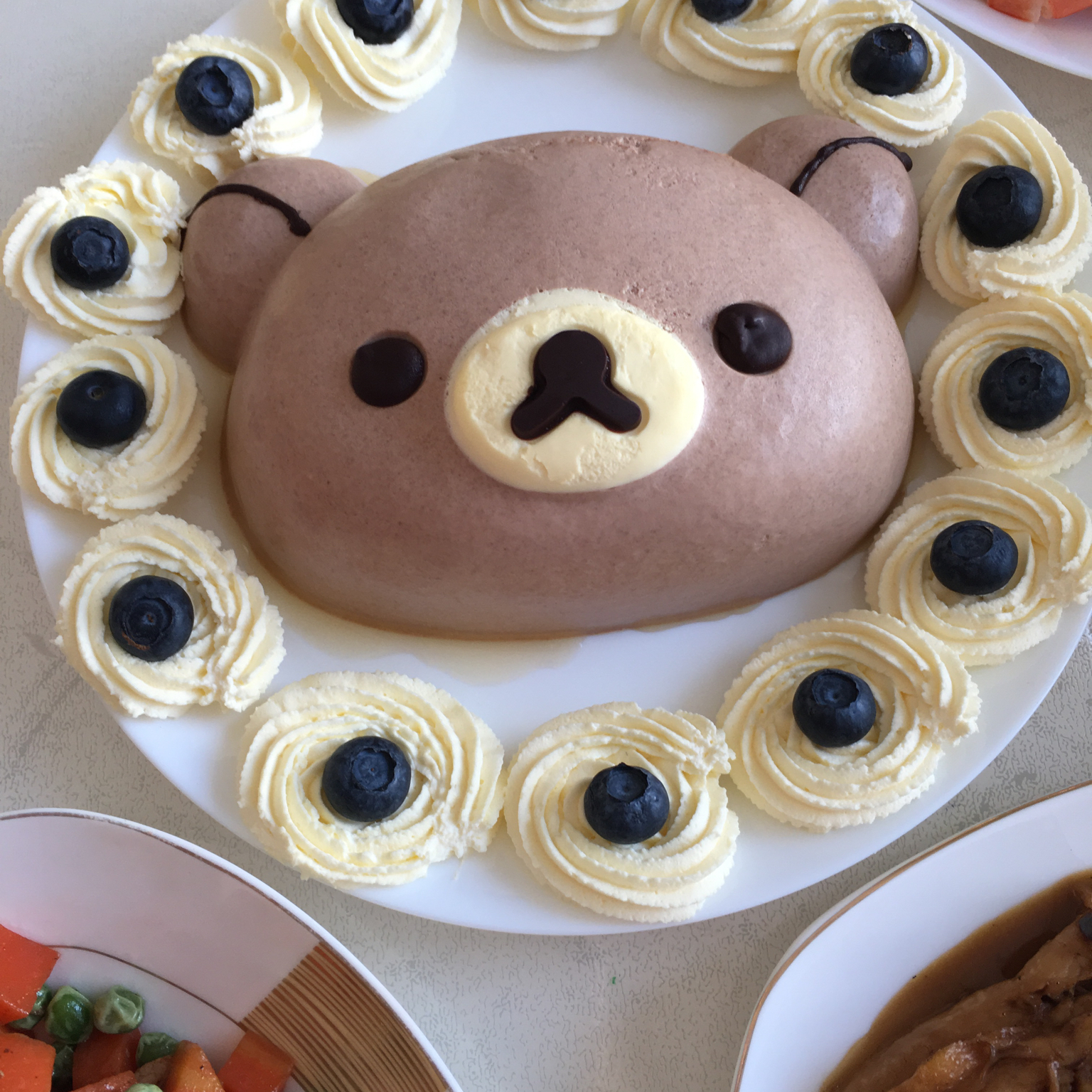 轻松熊巧克力慕斯蛋糕