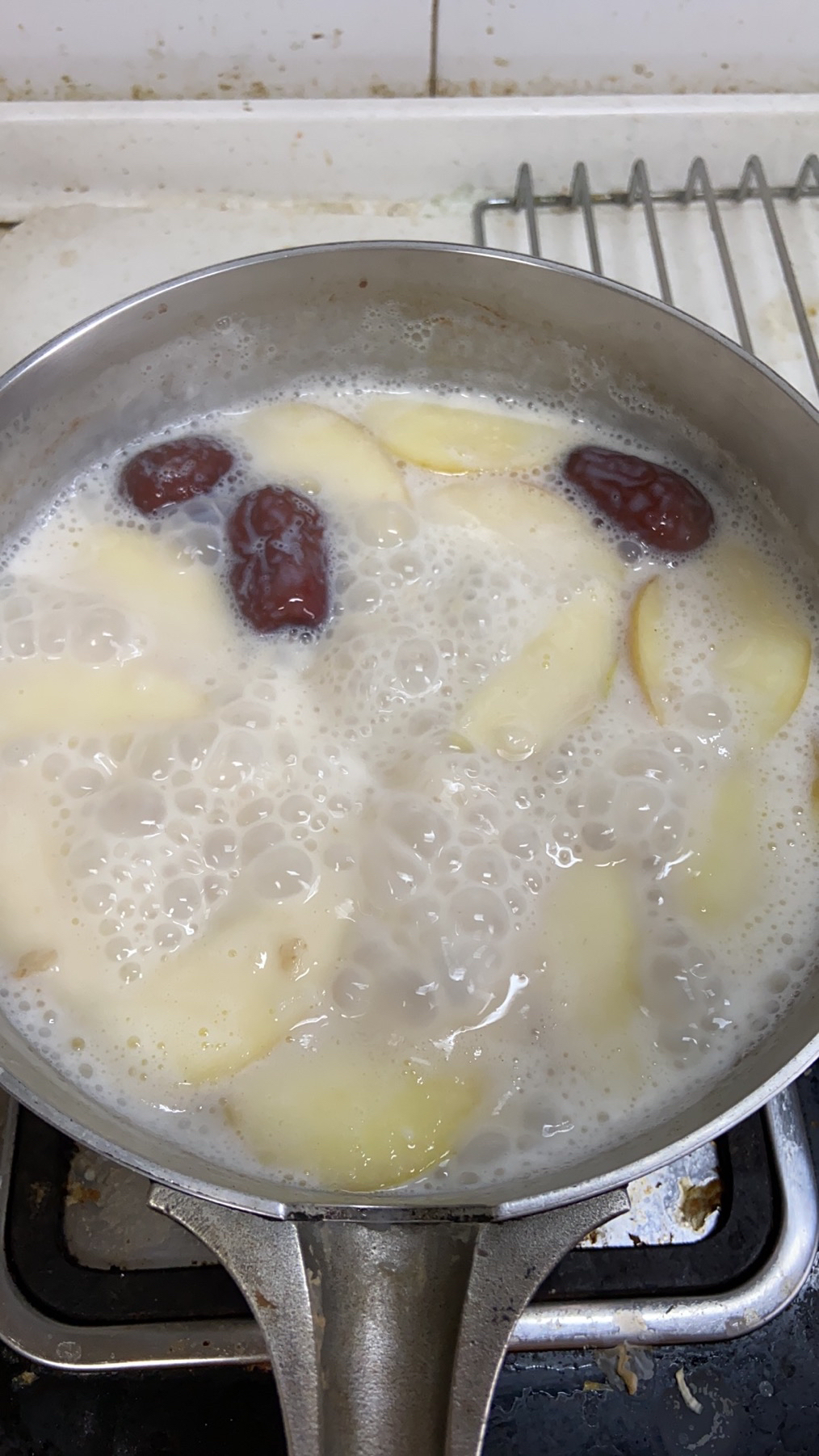 苹果肉桂牛奶粥的做法