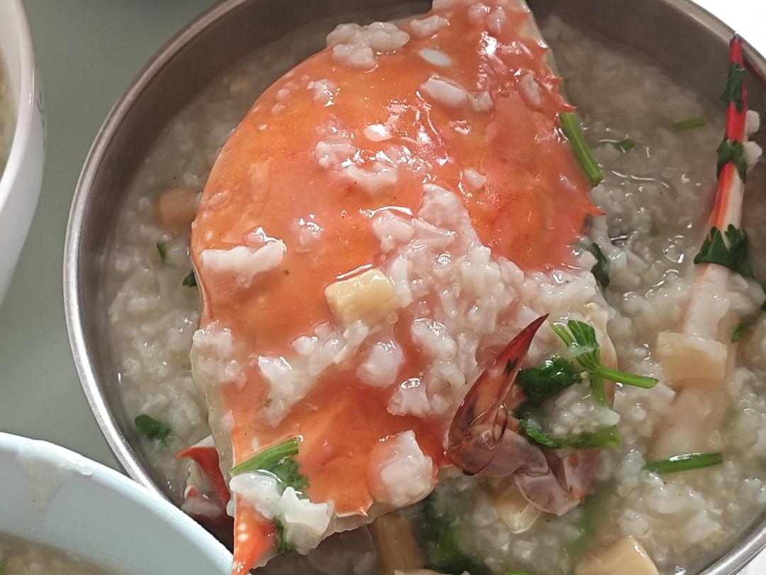 梭子蟹砂锅粥