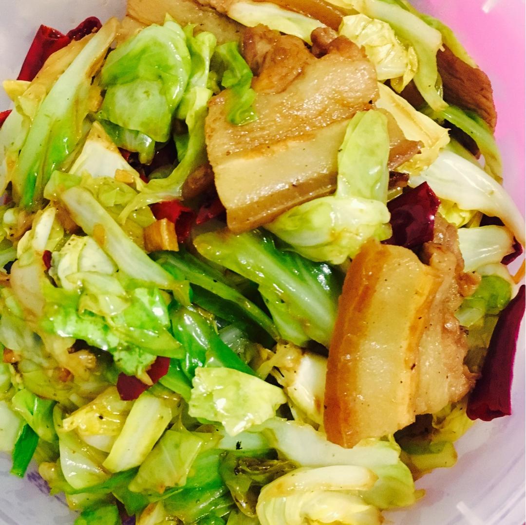 点厦做的干锅手撕包菜