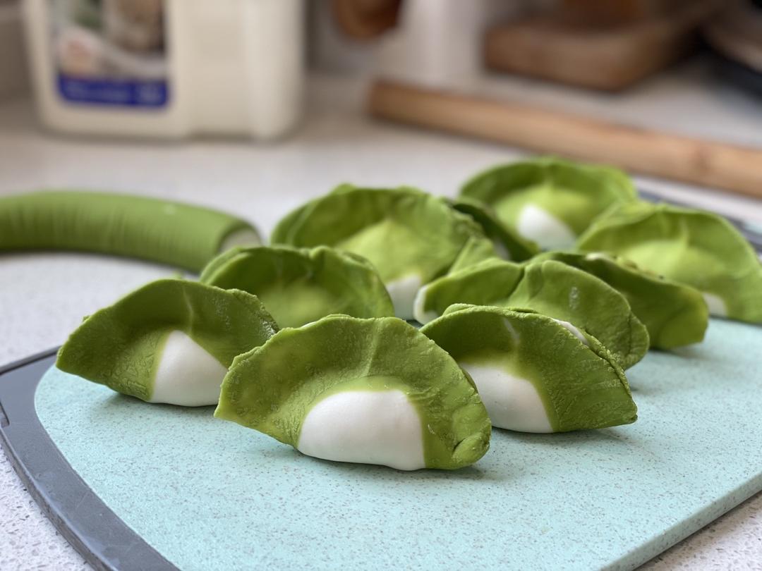 软萌的白菜饺子