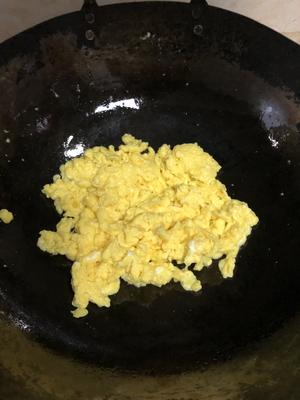 基础黄瓜蛋炒饭的做法 步骤4