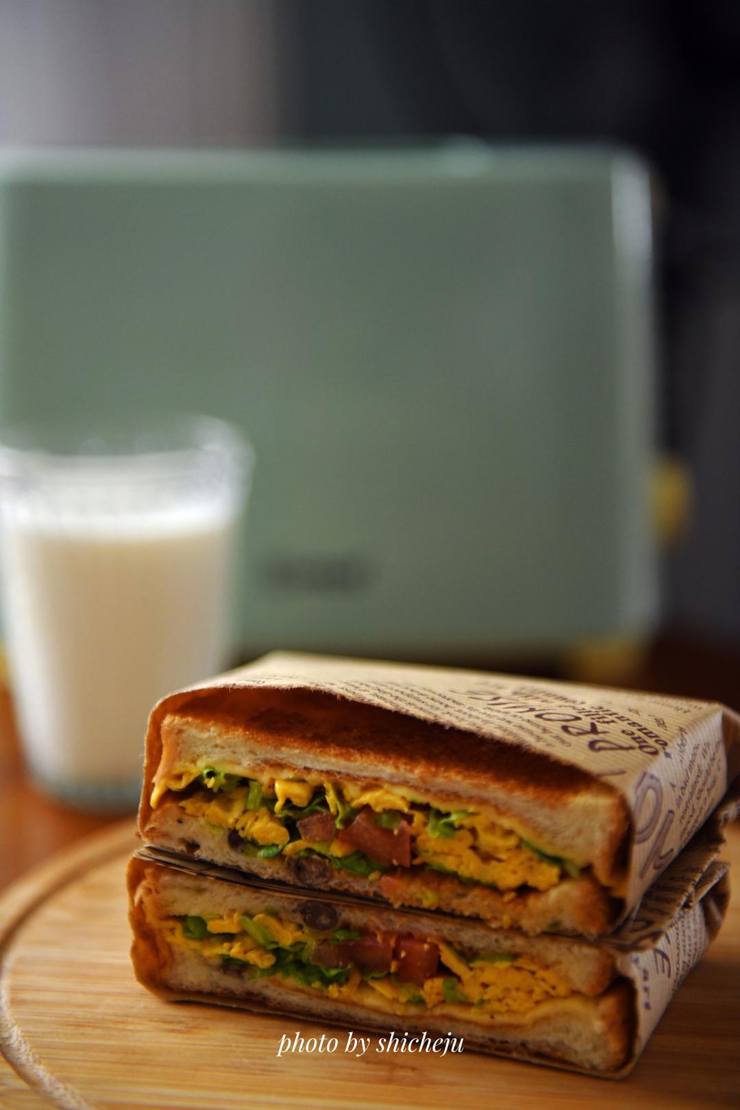 纯奶手撕吐司的做法 步骤1