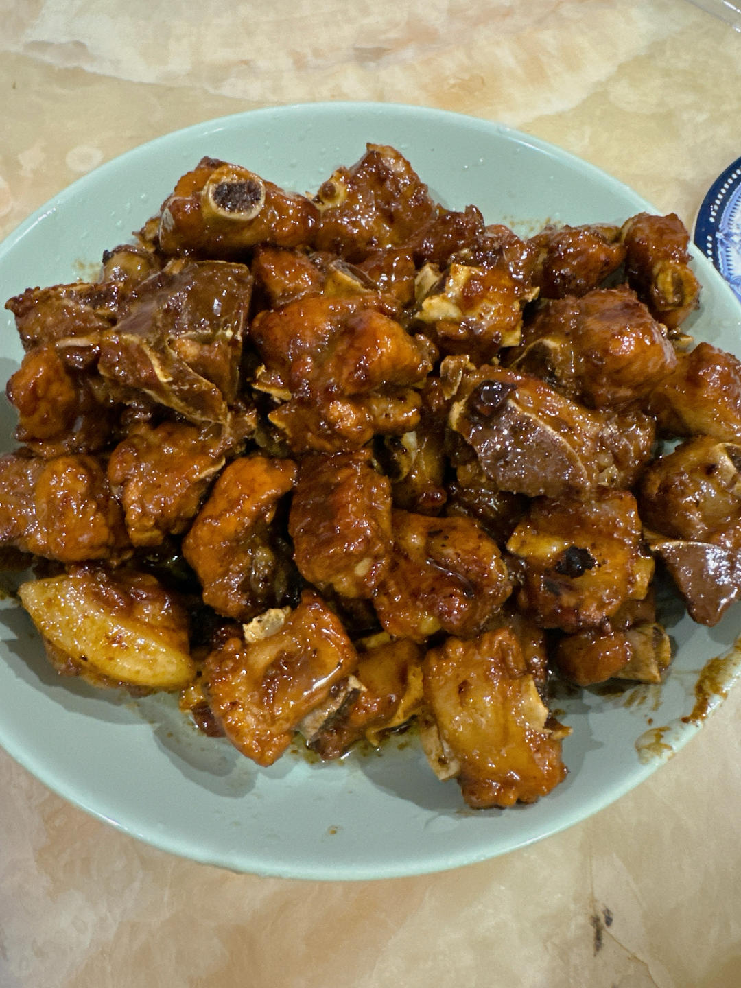 好吃不腻的《话梅排骨》