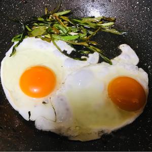 葱油鸡蛋小碗面🍜的做法 步骤7