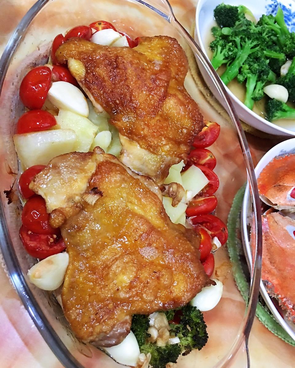 香蒜蕃茄烤鸡腿